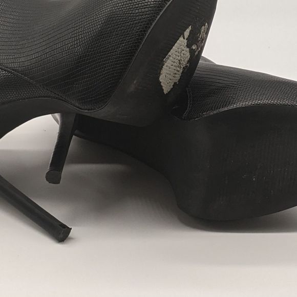 Steve Madden Crocodile Nile Black Peep Toe 5" Stilettos Sz 11 EUC - Picture 14 of 14